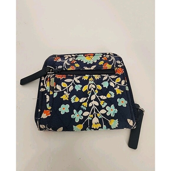 Vera Bradley Retired Pattern Chandelier Floral Navy Blue Wallet - Picture 3 of 8